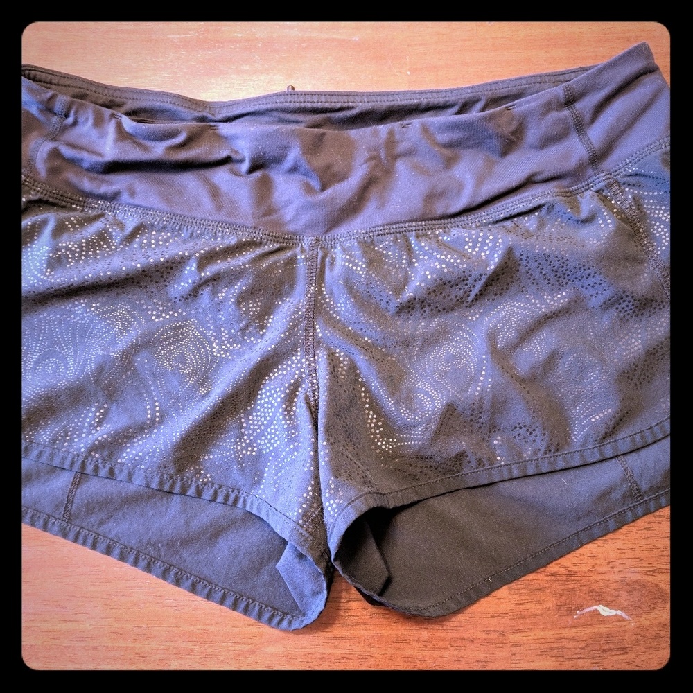 Lululemon peacock speed shorts